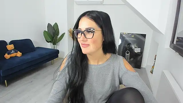 AnyaEvy online show from February 2026 04:32:01 AM