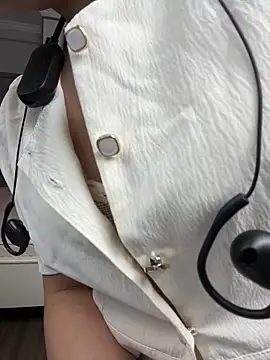 Fyy888888 online show from November 2025 01:59:02 AM