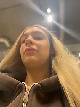 SashaCatt online show from April 2026 08:46:01 AM