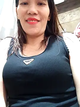 Hini68 online show from November 2025 11:53:02 AM