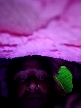 Quin love143 online show from November 2025 04:28:02 PM