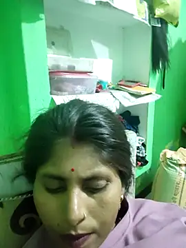 Snapshot of Maya_mohni chatting on April 2026 01:25:02 PM Maya mohni online show from April 2026 01:25:02 PM