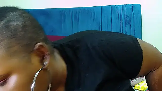 BMWWWXXX online show from April 2026 08:18:02 AM