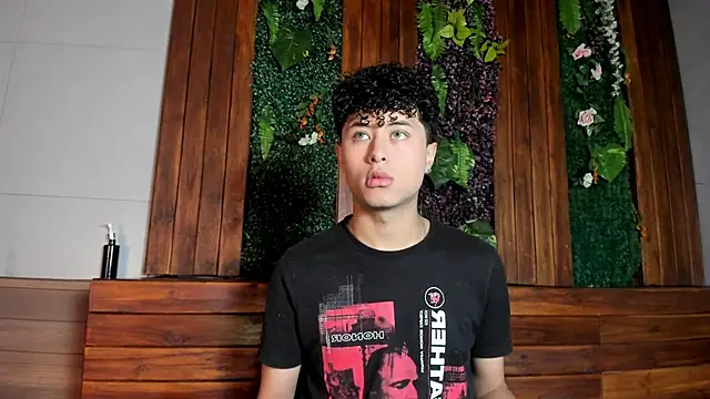 Noah dupont  online show from December 2025 11:59:02 AM