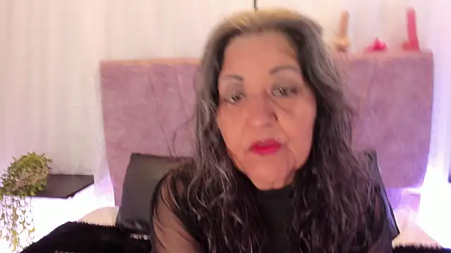 Victoriaa Anderson online show from April 2026 02:02:02 PM