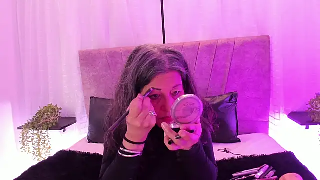 Victoriaa Anderson online show from April 2026 01:59:02 PM