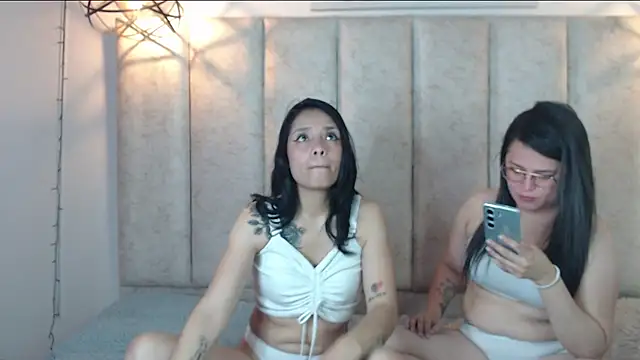 goldentemptationcs online show from November 2025 02:58:01 AM