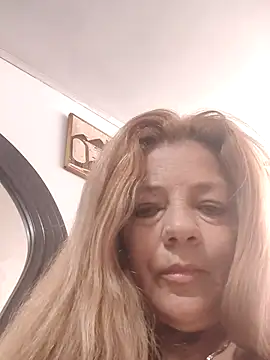 karlaanqui1 online show from February 2026 02:46:01 PM