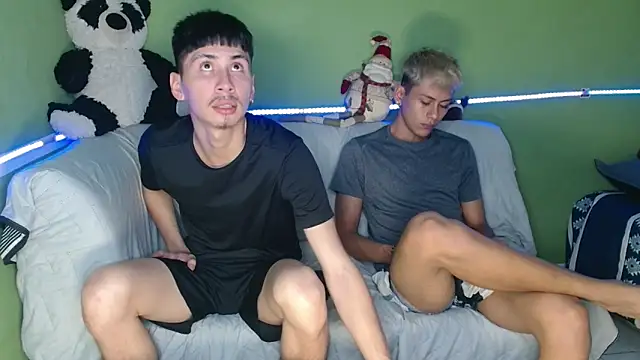 Kurt williams1 online show from December 2025 03:53:01 PM