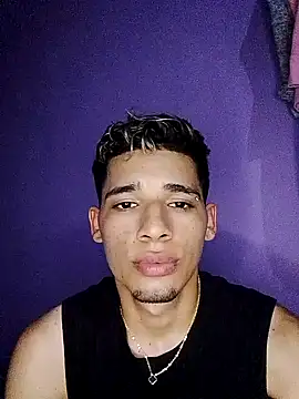 Flavioaponte online show from November 2025 06:23:02 AM