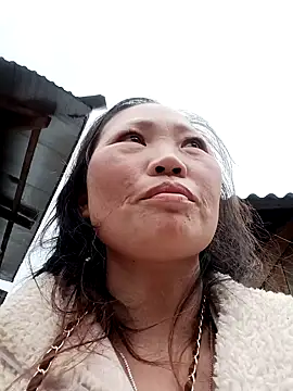 blonde blg online show from February 2026 06:40:02 AM