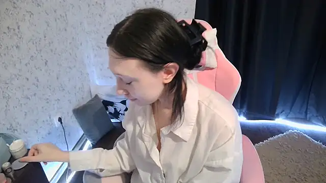 cupcakevice online show from December 2025 02:36:02 PM