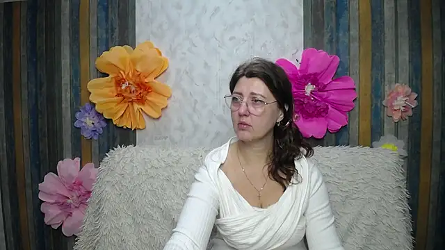 RoseHille online show from March 2026 06:08:02 AM