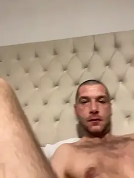 Kinkycouple142 online show from February 2026 03:38:01 PM