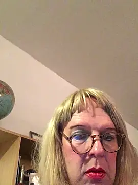 simone xdressing online show from October 2025 11:45:02 PM