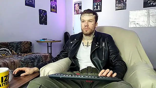 Huntall77 online show from February 2026 05:25:02 AM