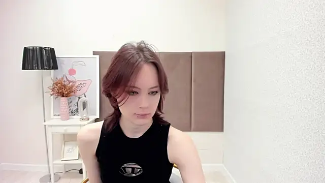 Annie Way online show from November 2025 04:34:01 AM