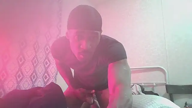 Snapshot of thatsmynega chatting on November 2025 10:21:01 PM thatsmynega online show from November 2025 10:21:01 PM