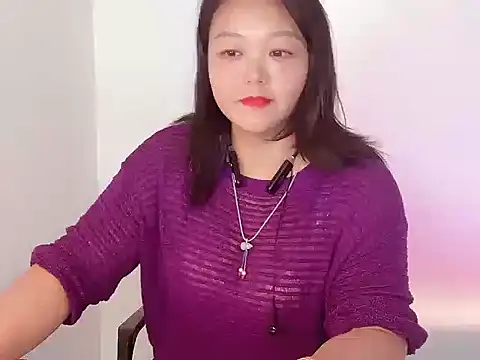 Snapshot of Lydia-Wei chatting on November 2025 03:15:01 AM Lydia-Wei online show from November 2025 03:15:01 AM