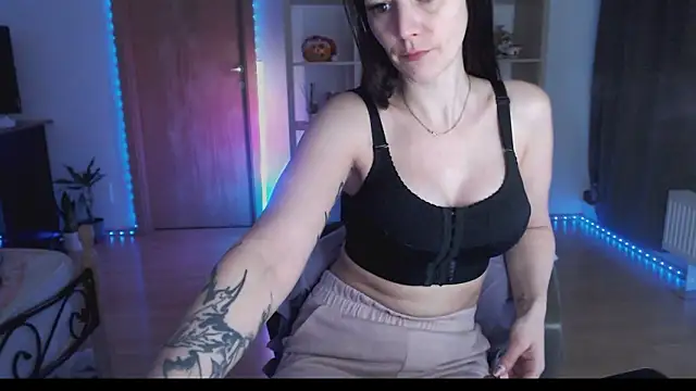 MissyDior8 online show from December 2025 05:35:01 AM