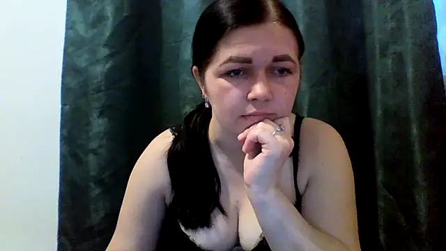 Vitalina282128 online show from April 2026 03:42:02 PM