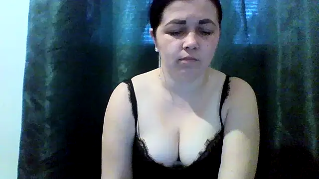 Snapshot of Vitalina282128 chatting on April 2026 01:41:02 PM Vitalina282128 online show from April 2026 01:41:02 PM