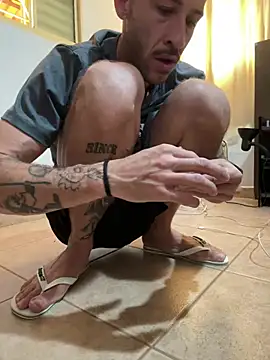 Lucasjandre online show from February 2026 10:36:02 AM