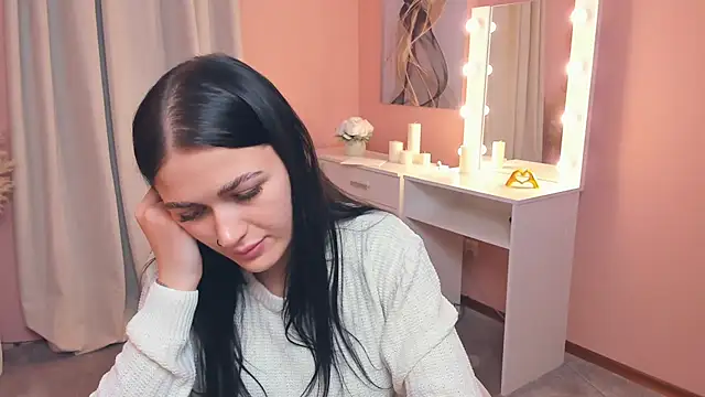 ShanelLevoy online show from November 2025 01:55:01 PM