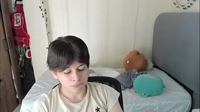 Snapshot of Felix_kitty chatting on March 2026 07:20:02 PM Felix kitty online show from March 2026 07:20:02 PM