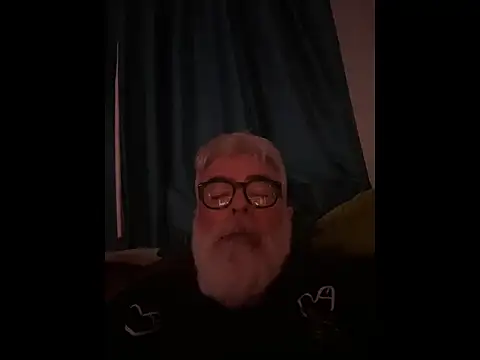 LeatherSdaddy online show from January 2026 09:28:02 PM