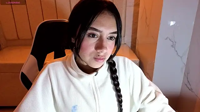 Juliana Tx online show from November 2025 02:54:01 AM