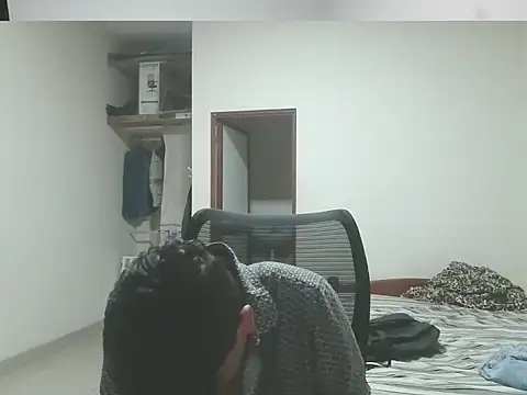 romdem online show from November 2025 11:58:02 PM