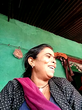 Neetujk online show from November 2025 09:46:01 AM