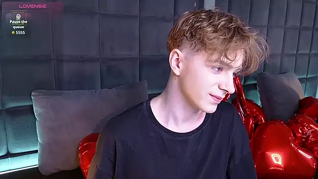 Paul Holt online show from February 2026 09:54:02 PM