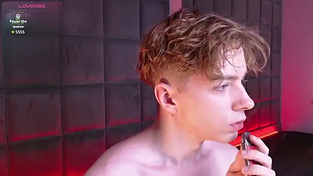 Paul Holt online show from February 2026 09:02:01 PM