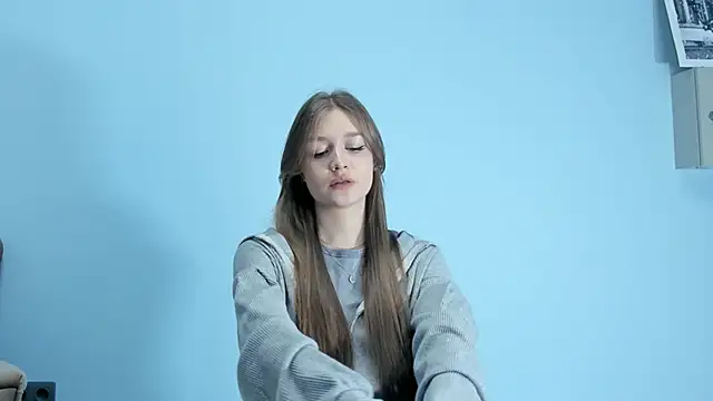 Snapshot of SheritaCyree chatting on November 2025 12:34:01 PM SheritaCyree online show from November 2025 12:34:01 PM