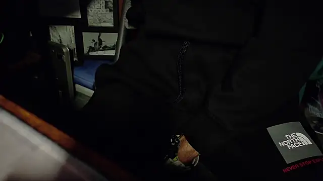 Chrisatmiami online show from March 2026 06:00:01 PM