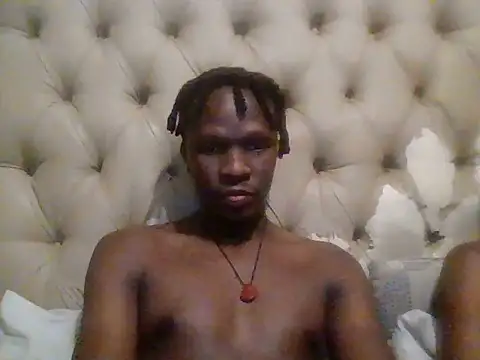 Tyrod30 online show from December 2025 06:28:01 PM