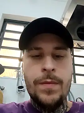 Snapshot of br_costa chatting on November 2025 05:34:02 PM br costa online show from November 2025 05:34:02 PM