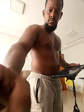 Zepouvinho online show from December 2025 11:47:01 AM