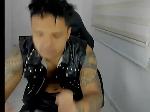 master leather online show from April 2026 04:04:02 PM