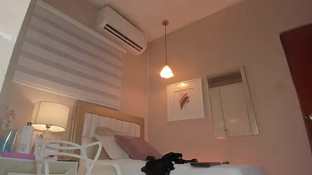 electra a online show from April 2026 09:05:01 PM