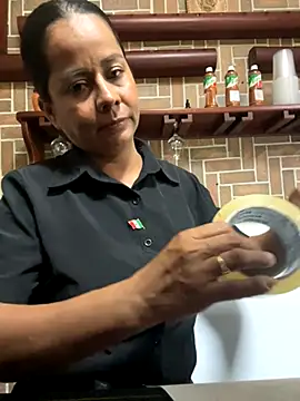 Aleja-198522 online show from November 2025 12:11:02 AM