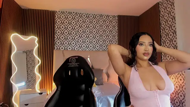 Joselyn tay online show from July 2026 01:15:02 PM