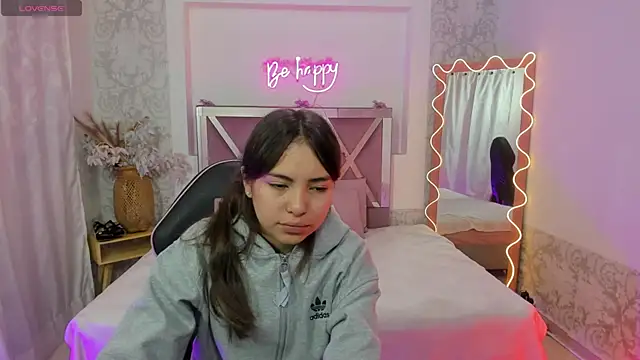 ISABELA TAY online show from January 2026 11:37:02 AM