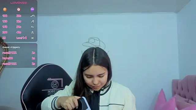 ISABELA TAY online show from June 2026 11:37:02 AM