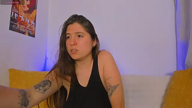 Snapshot of Ana_Torres_ chatting on May 2026 09:44:02 PM Ana Torres online show from May 2026 09:44:02 PM