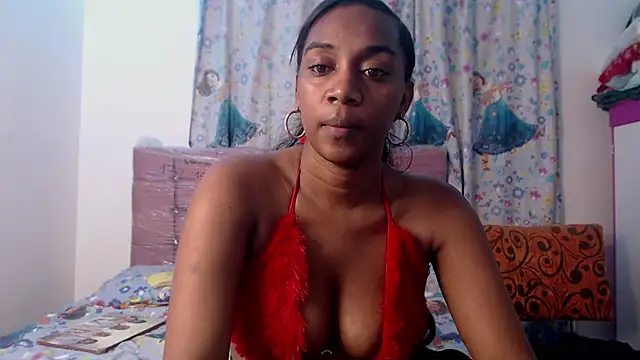 AishaOwens online show from December 2025 03:48:01 AM