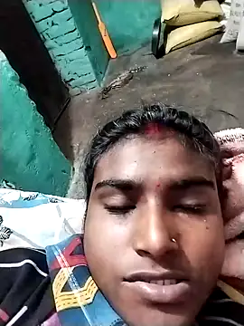 Big Lovexx online show from February 2026 06:23:01 PM