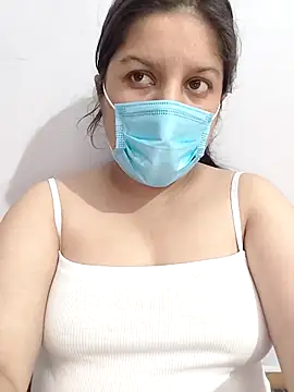 Cute hotzara online show from May 2026 05:37:01 AM